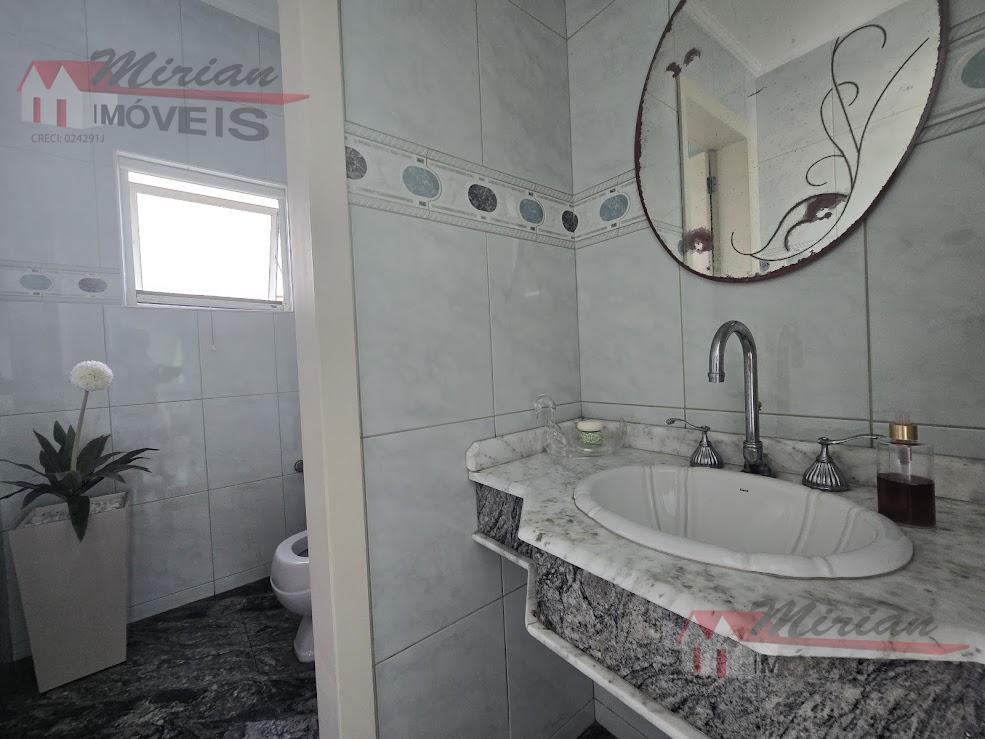 casa CC00138 em Bougainville Residencial III